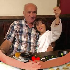 Meet your Posher, Seref